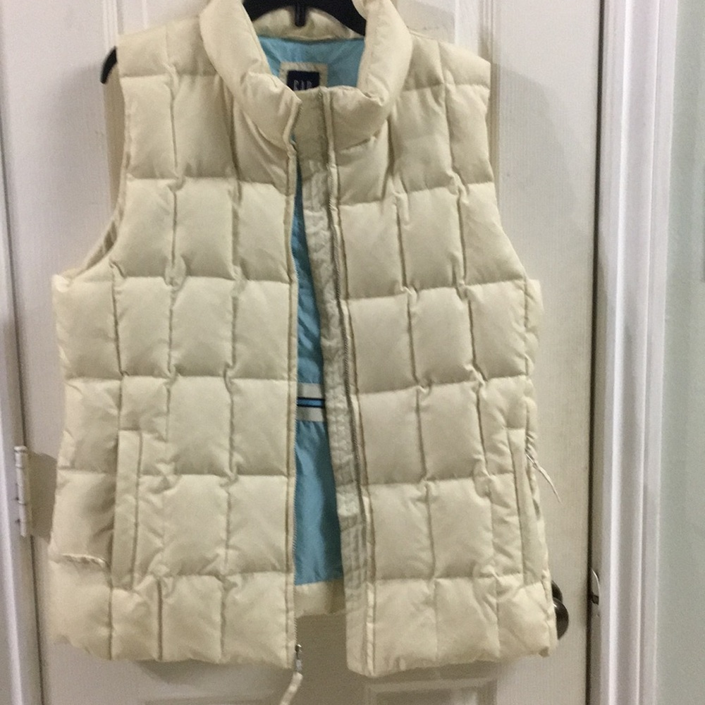 Gap Puffer Vest Down-Filled - Picture 8 of 8